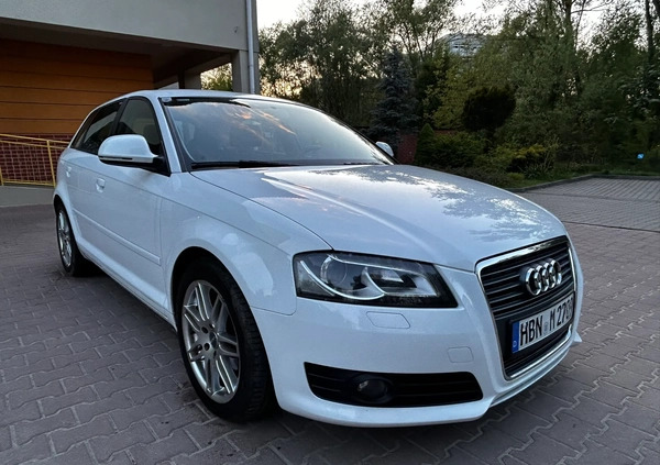 Audi A3 cena 26500 przebieg: 230000, rok produkcji 2009 z Kraków małe 154